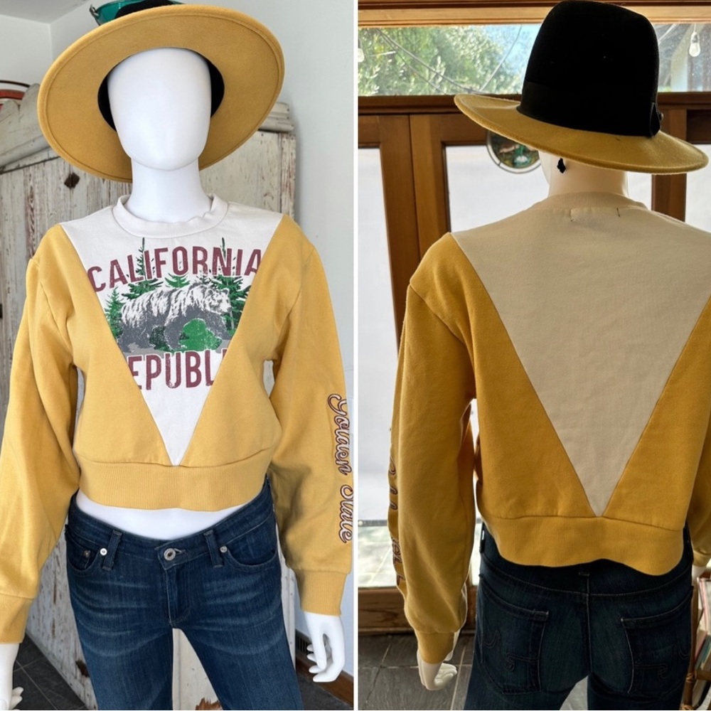 Social Scene California Republic Golden State Bear Vintage Graphic Sweatshirt. S